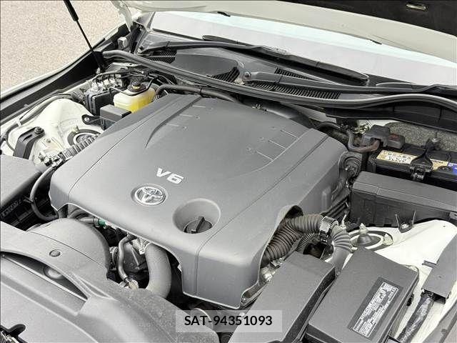 Toyota MARK X 2017-05 8315263-19