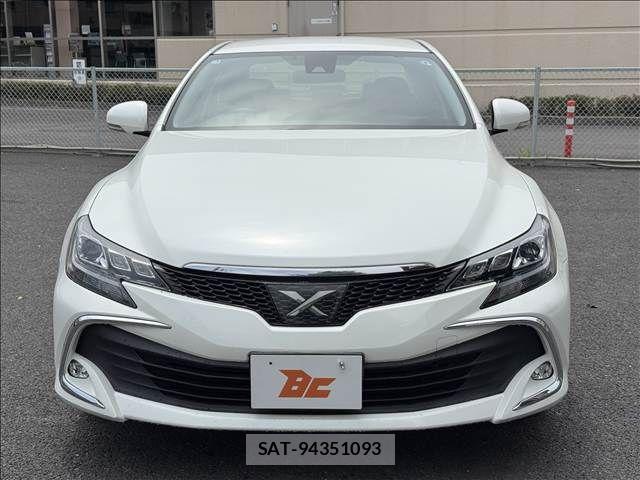 Toyota MARK X 2017-05 8315263-20