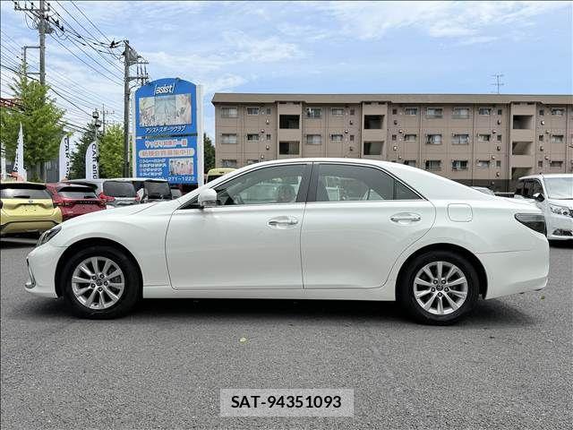 Toyota MARK X 2017-05 8315263-5