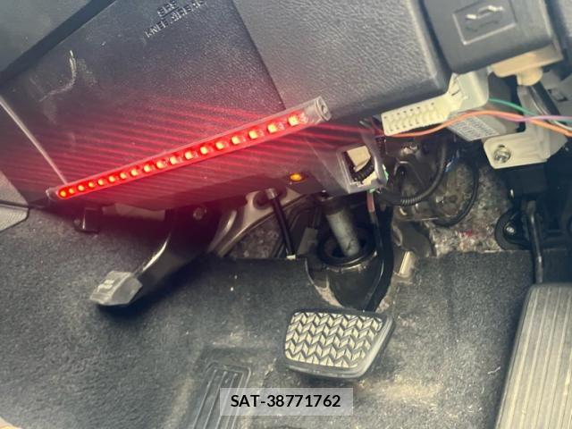 Toyota MARK X 2013-12 8315267-20
