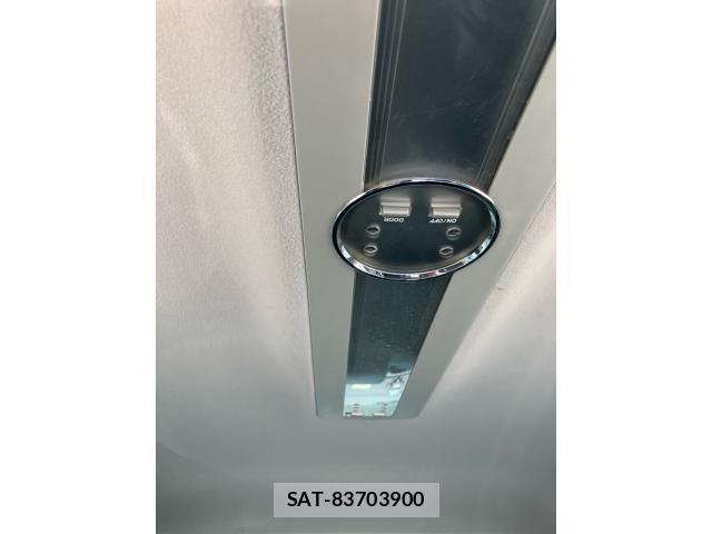 Toyota MARK X 2007-01 8315269-20