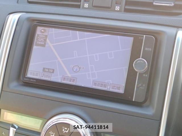 Toyota MARK X 2013-05 8315264-12