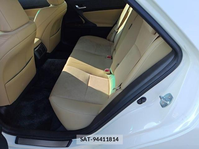 Toyota MARK X 2013-05 8315264-22