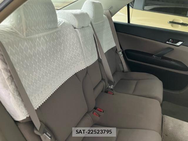 Toyota MARK X 2006-04 8315270-9