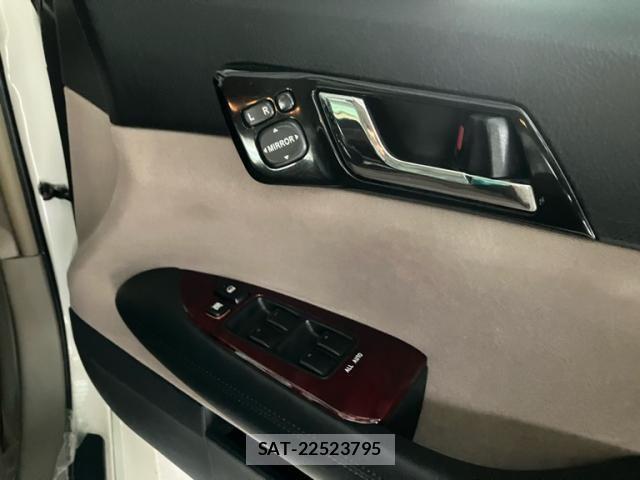 Toyota MARK X 2006-04 8315270-13