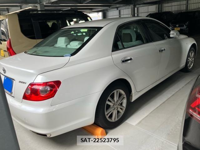 Toyota MARK X 2006-04 8315270-7