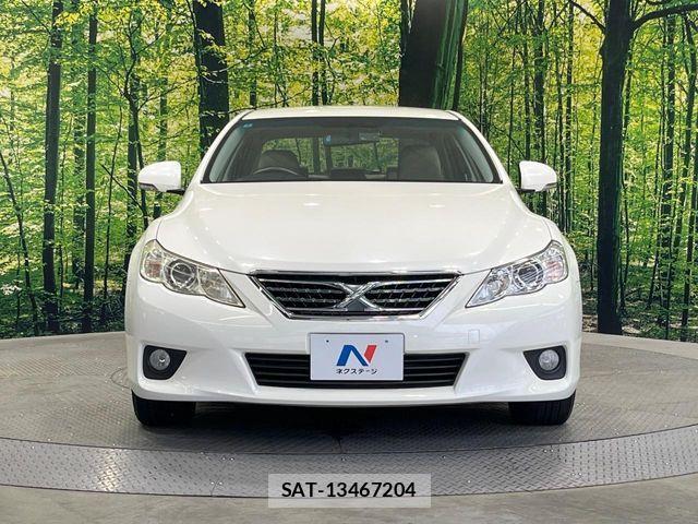 Toyota MARK X 2012-03 8315265-13