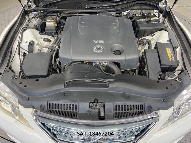Toyota MARK X 2012-03 8315265-17