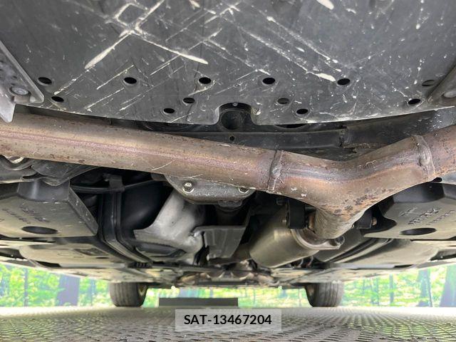 Toyota MARK X 2012-03 8315265-18