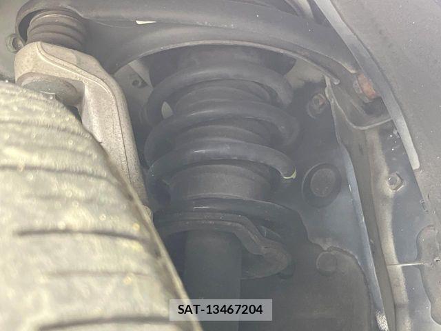 Toyota MARK X 2012-03 8315265-19