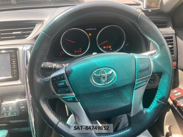 Toyota MARK X 2009-11 8336656-11
