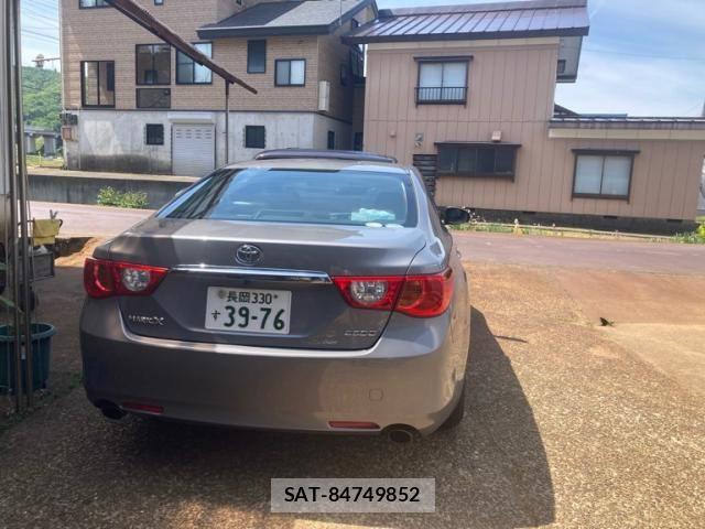 Toyota MARK X 2009-11 8336656-3