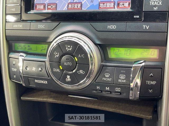 Toyota MARK X 2013-04 8354884-5