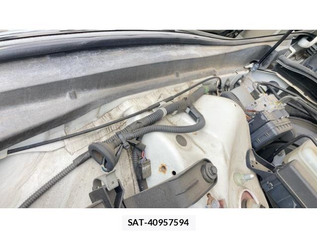 Toyota MARK X 2009-11 8354885-24