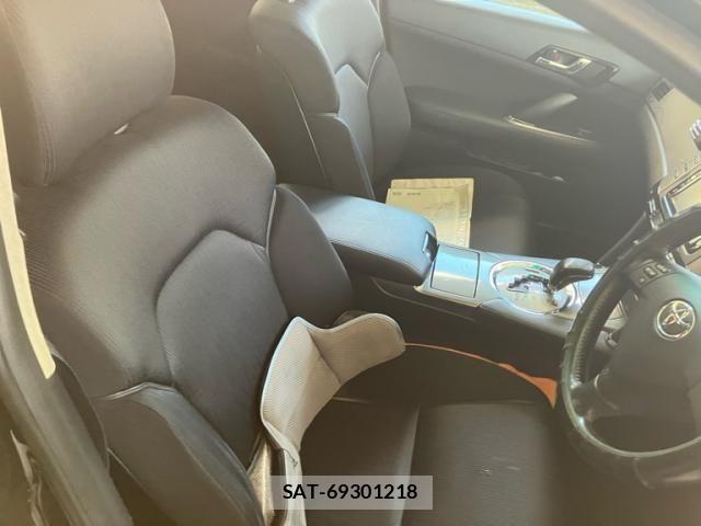 Toyota MARK X 2007-11 8354887-12