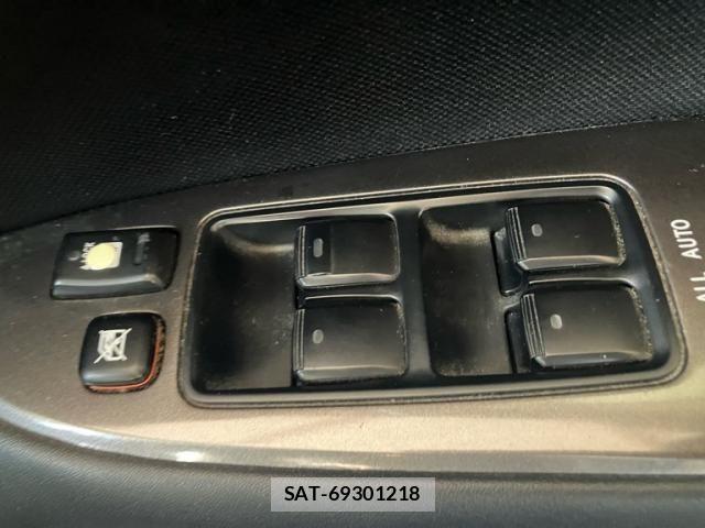Toyota MARK X 2007-11 8354887-17