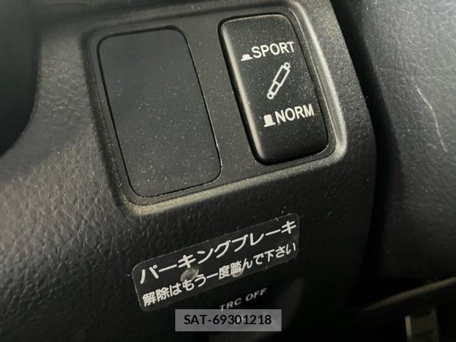 Toyota MARK X 2007-11 8354887-20