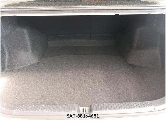 Toyota MARK X 2016-06 8354883-18