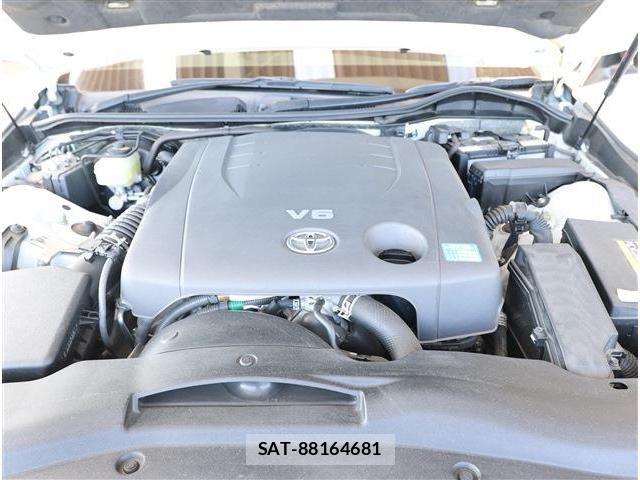Toyota MARK X 2016-06 8354883-19