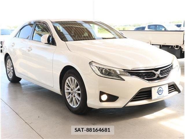 Toyota MARK X 2016-06 8354883-21