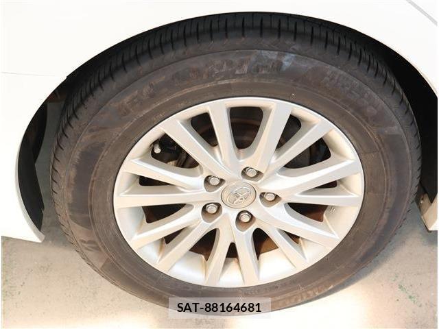 Toyota MARK X 2016-06 8354883-8