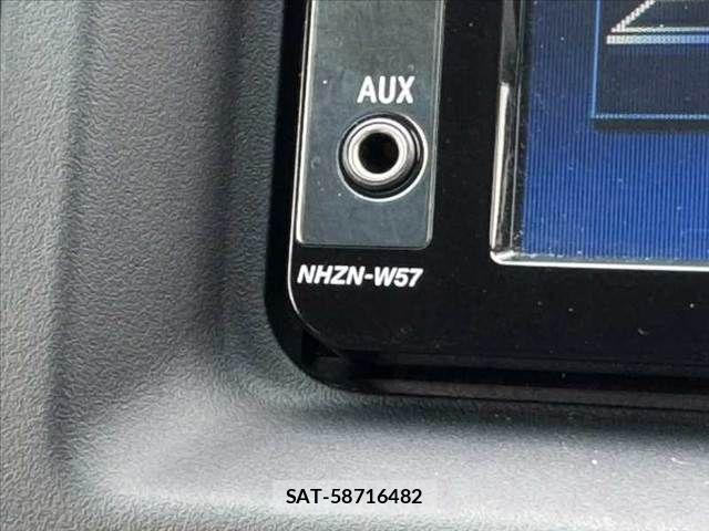 Toyota MARK X 2012-03 8354886-20