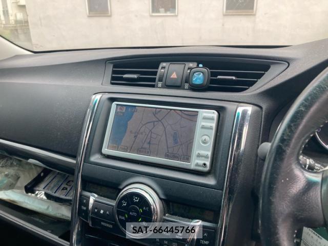 Toyota MARK X 2010-10 8366820-17