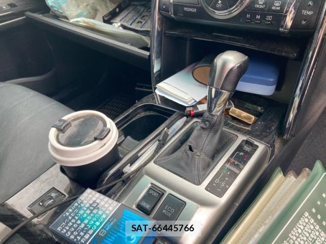 Toyota MARK X 2010-10 8366820-19