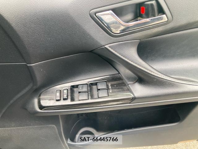 Toyota MARK X 2010-10 8366820-8