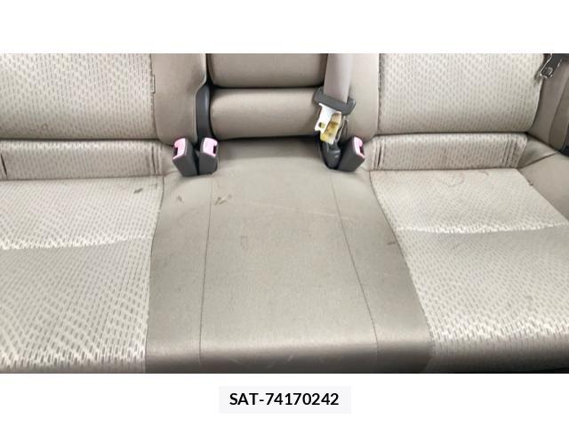 Toyota MARK X 2010-08 8366819-26