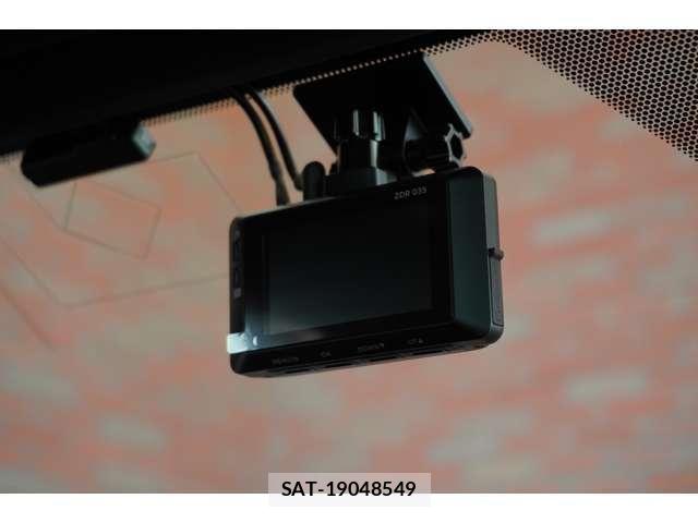 Toyota MARK X 2019-09 8366812-17