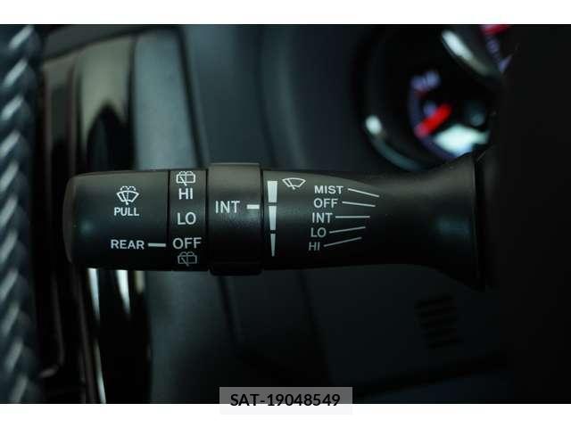 Toyota MARK X 2019-09 8366812-22