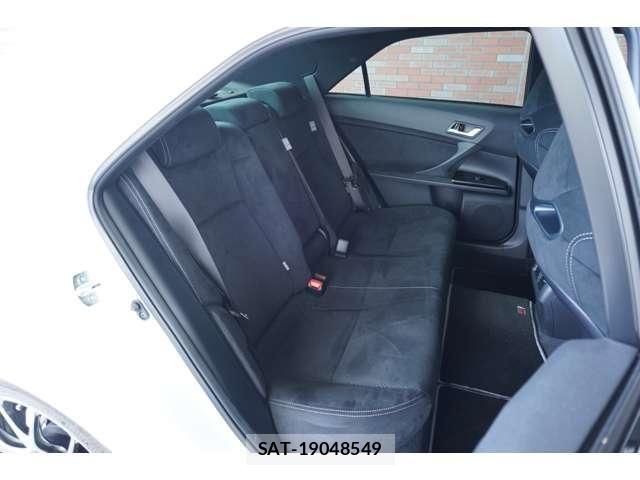 Toyota MARK X 2019-09 8366812-6