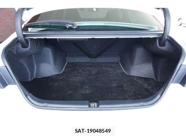 Toyota MARK X 2019-09 8366812-7