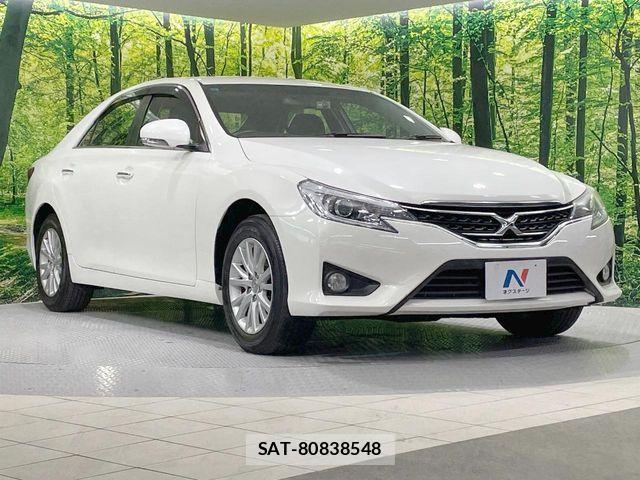 Toyota MARK X 2013-07 8366814-16