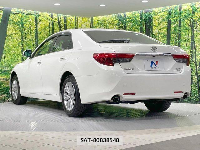 Toyota MARK X 2013-07 8366814-17