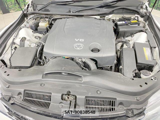 Toyota MARK X 2013-07 8366814-18