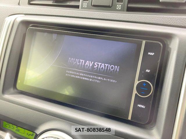 Toyota MARK X 2013-07 8366814-3