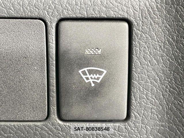 Toyota MARK X 2013-07 8366814-5