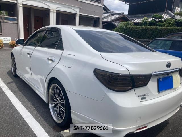Toyota MARK X 2010-02 8366823-4