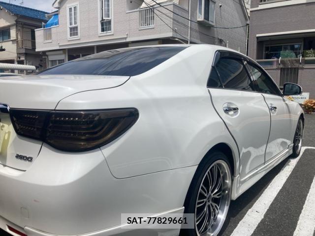 Toyota MARK X 2010-02 8366823-5