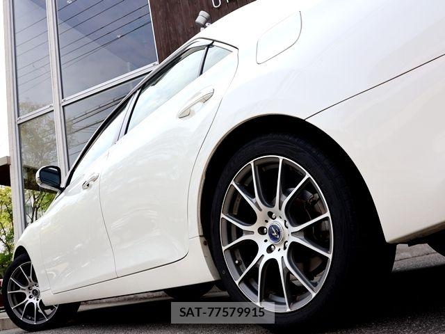 Toyota MARK X 2015-11 8366816-12
