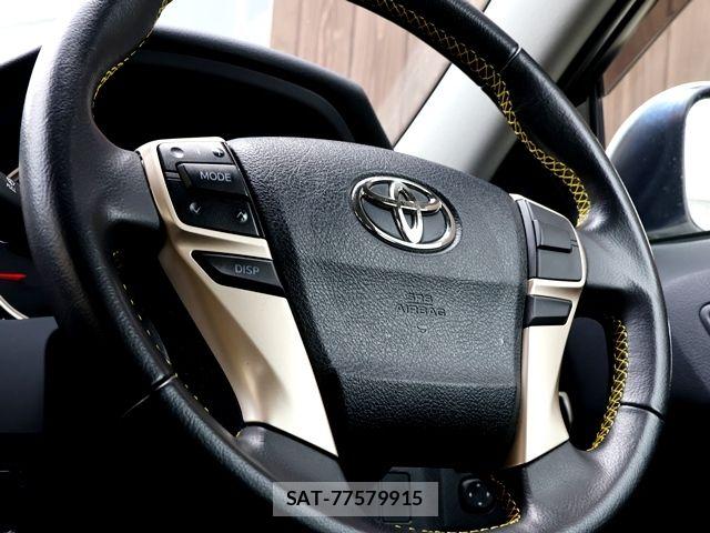 Toyota MARK X 2015-11 8366816-15