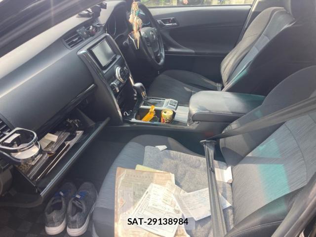 Toyota MARK X 2010-11 8366822-19