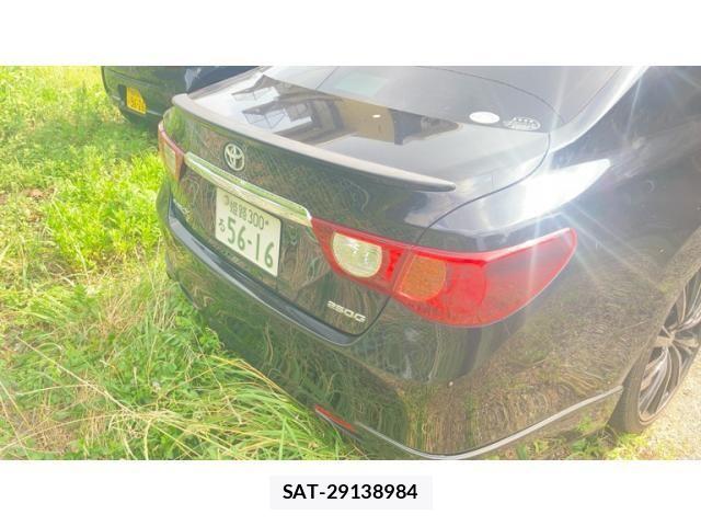 Toyota MARK X 2010-11 8366822-5