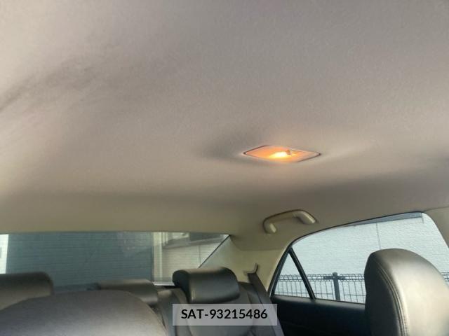 Toyota MARK X 2009-02 8366825-9