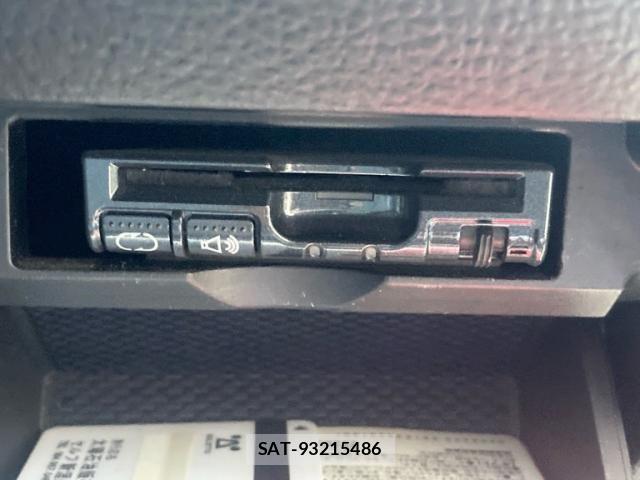 Toyota MARK X 2009-02 8366825-14