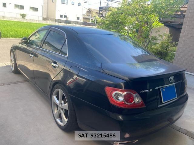 Toyota MARK X 2009-02 8366825-1