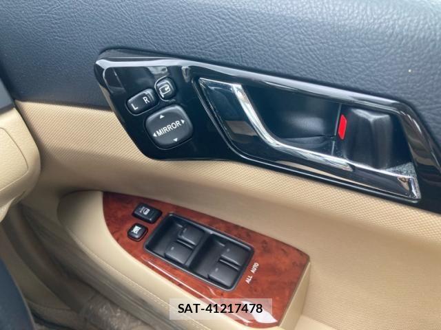 Toyota MARK X 2007-10 8366821-23