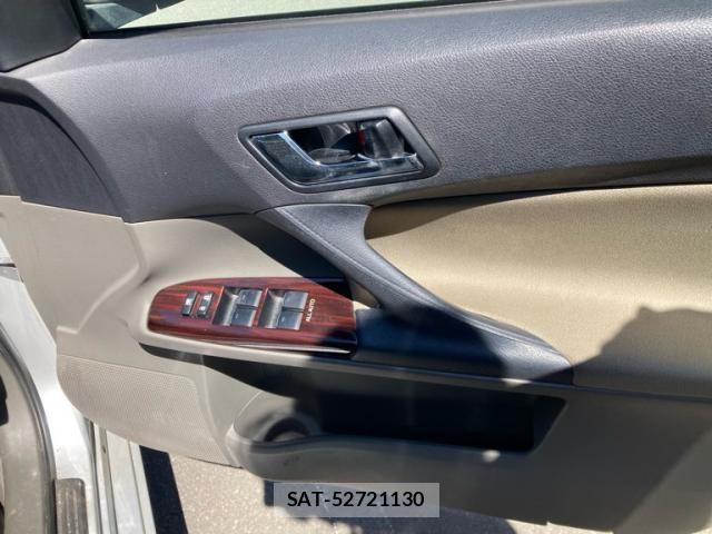 Toyota MARK X 2010-02 8366818-14